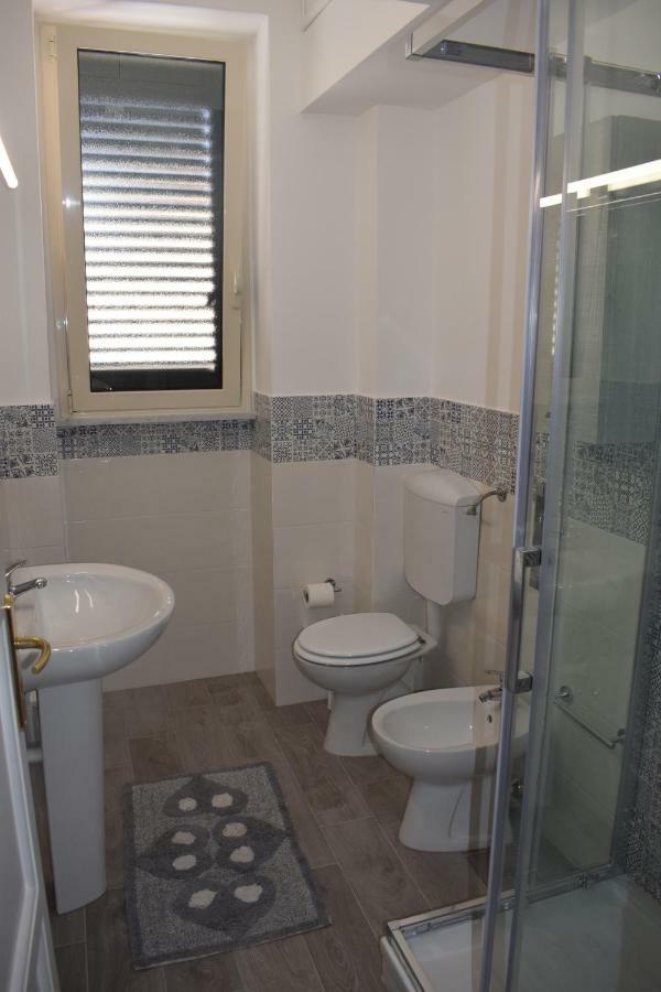 Affitto Breve Casa Taormina Apartment Palermo Bagian luar foto
